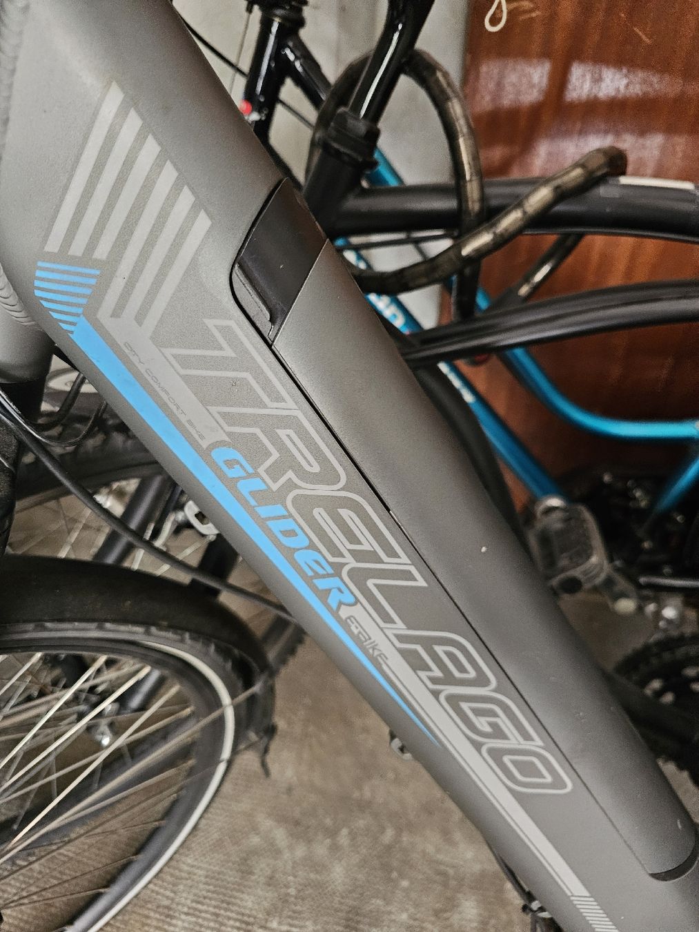 Trelago Velos: E-BIKE TRELAGO GLIDER GRAY 28'' – Defekt aus Meyrin von mon_dp9t 1