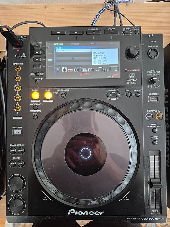 Pioneer Sistemi audio & multimediali: CDJ-900 nexus – Usato da Zürich venduto da yanickaem89