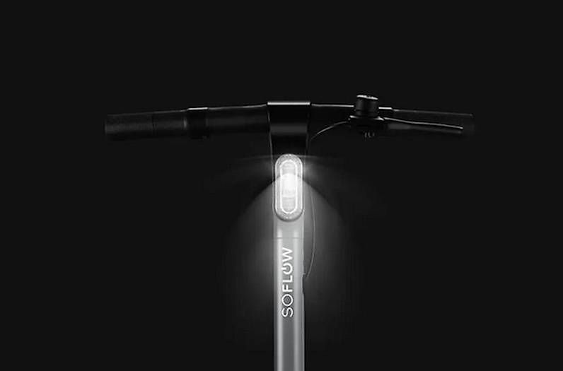 Scooter: E-Scooter SoFlow E-Scooter SO ONE, Silver grey - 17.20.3006 – Nuovo e nell'imballaggio originale da Opfikon venduto da total-shop 5