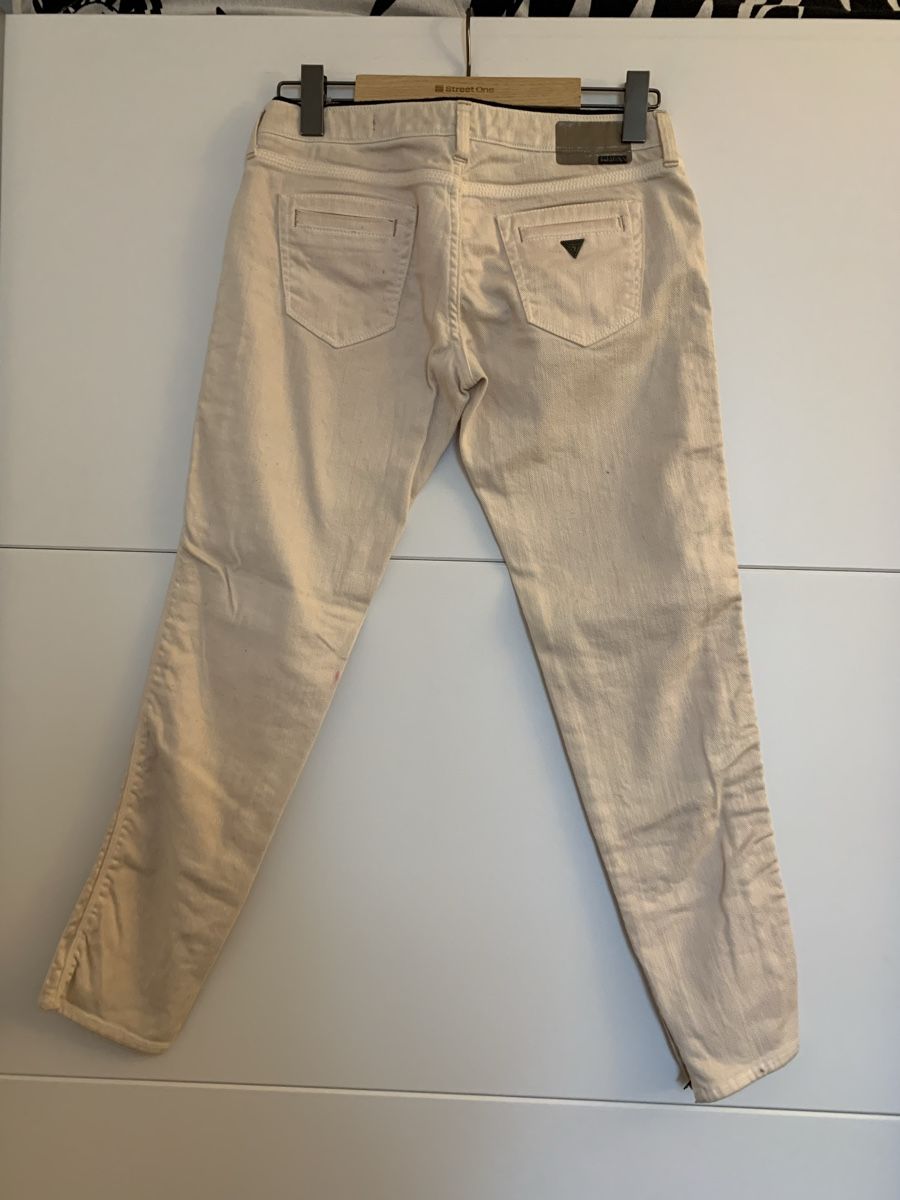 Guess Jeans: Guess Damen Jeans Beige Gr. 29 – Neu (gemäss Beschreibung) aus Mettmenstetten von _4_YOU_ 5