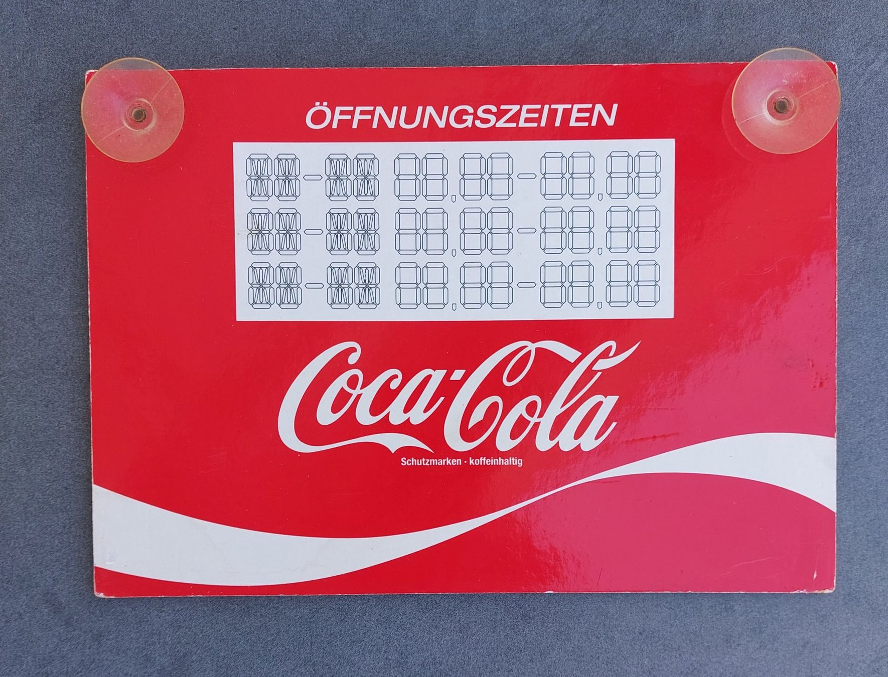 Coca-Cola Insegne: Kartonschild Coca Cola – Usato da Schenkon venduto da Elbarto007 1