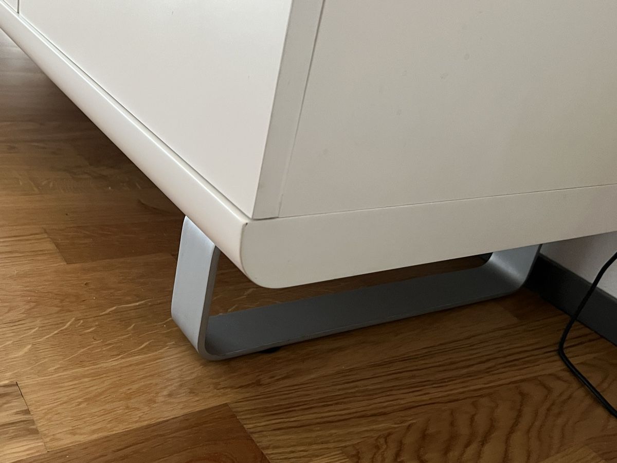TV Möbel: White Sideboard 2 Drawers 2 Doors, Scandinavian style – Gebraucht aus Wädenswil von puh_n8wy 3
