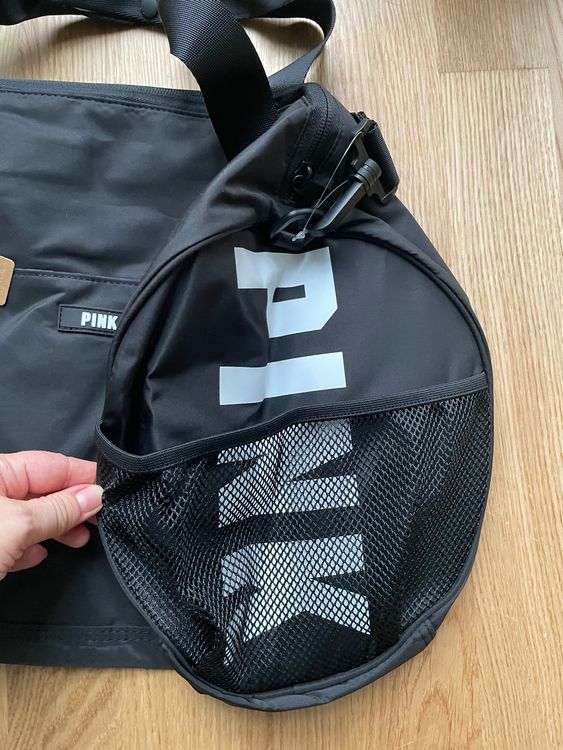 Victoria’s Secret PINK Sports Bag NEW Kaufen auf Ricardo