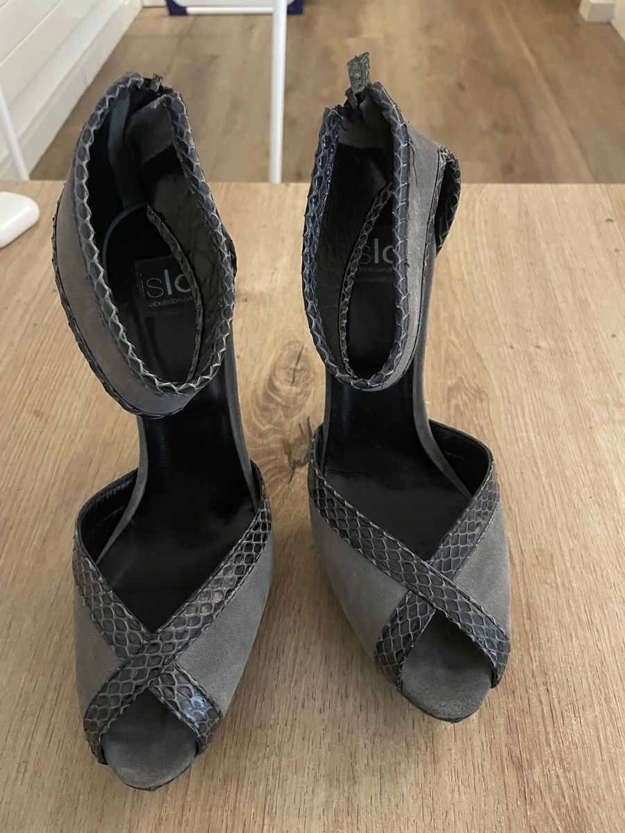 Scarpe da donna: Sandali estivi SLD gr. 38 – Usato da Dietwil venduto da pao_q5hy