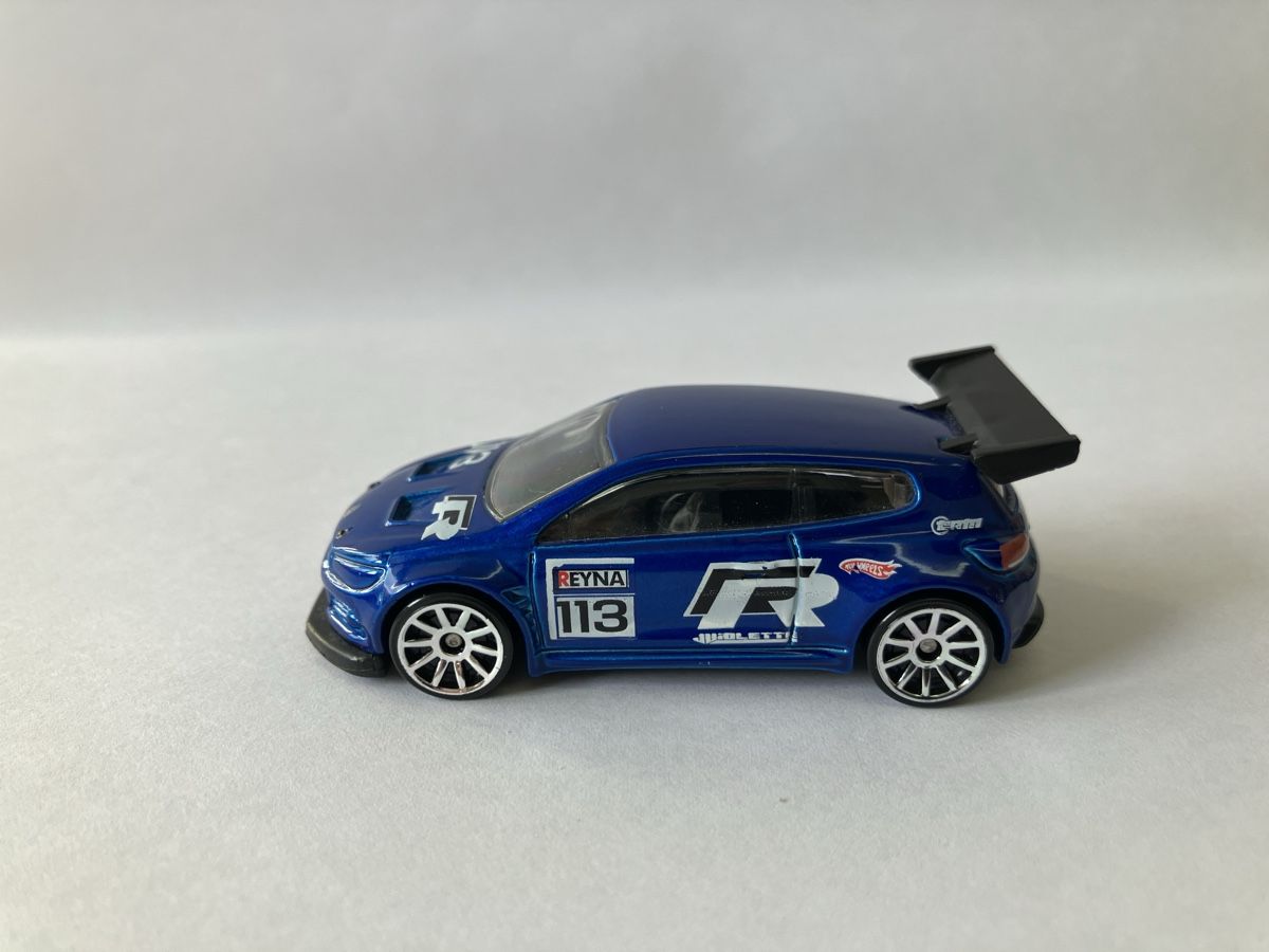 Hot Wheels Modellini d'auto: Hot Wheels VW Scirocco GT 24 (first edition) – Nuovo (secondo la descrizione) da Zürich venduto da tiisen07 3