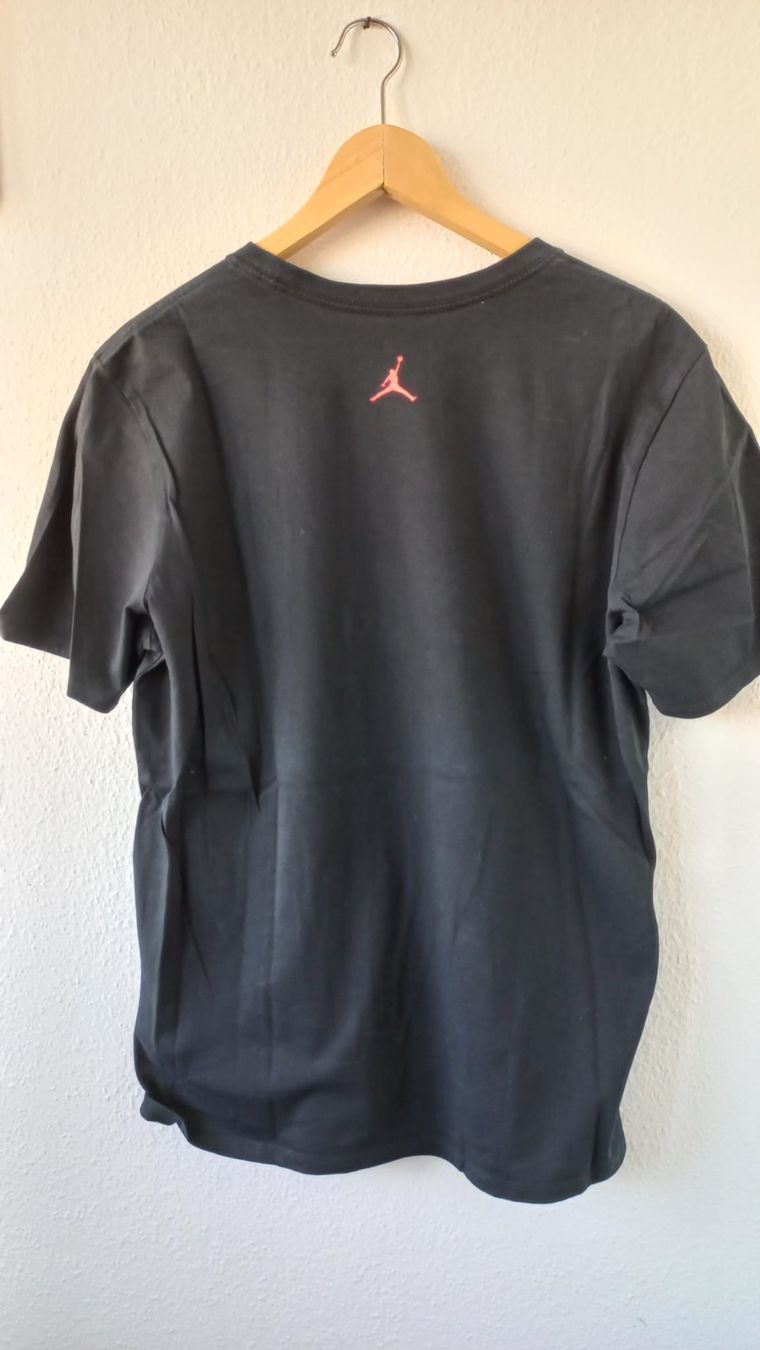 Jordan T-shirt: Jordan Shirts X 4 – Usato da Kaiseraugst venduto da RJ03 4