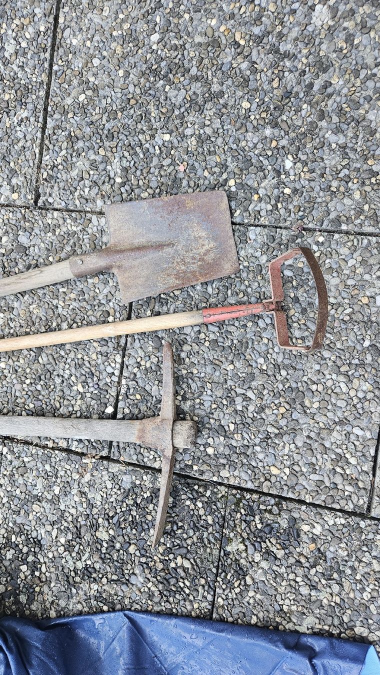 Tutti gli attrezzi: Gartenwerkzeug – Usato da Bern venduto da Nikita211 1
