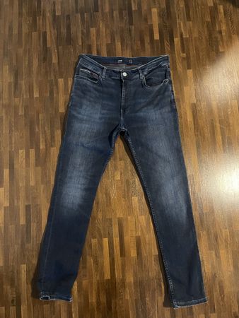 Tommy Hilfiger Jeans Skinny Grösse W33 L32 dunkelblau 