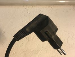 3 Stk Fix-Adapter Schuko zu CH-Stecker Schweiz 3-polig (10A)