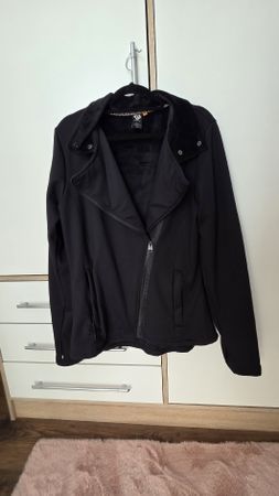 Ragwear Jacke Schwarz Groesse XL fast neu
