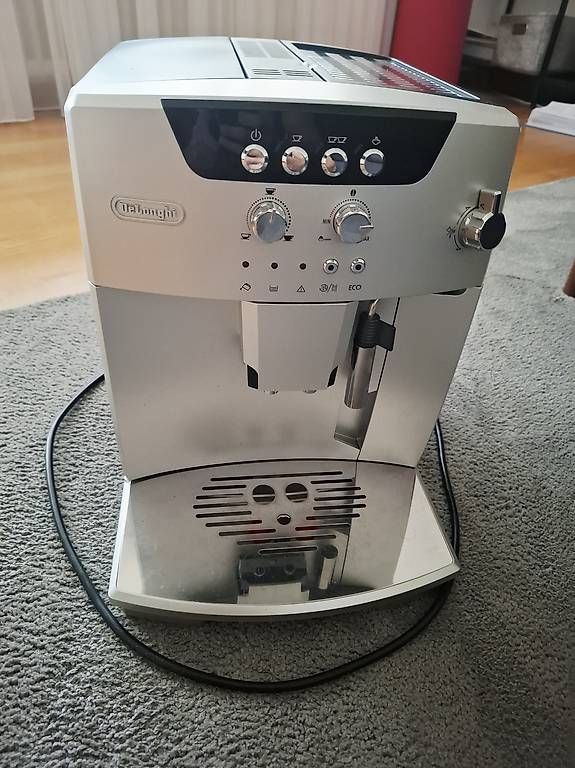 Macchine per caffè & Macchine per espresso: De Longhi Magnifica ESAM – Usato da Heerbrugg venduto da ugur123 3