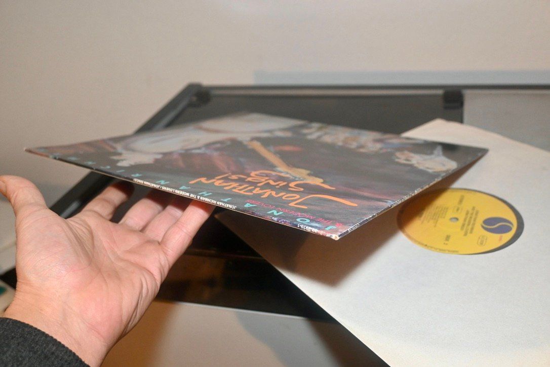 Schallplatten: Jonathan Richman & The Modern Lovers –Jonathan Sings VG+/VG+ – Gebraucht aus Pfaffhausen von  4