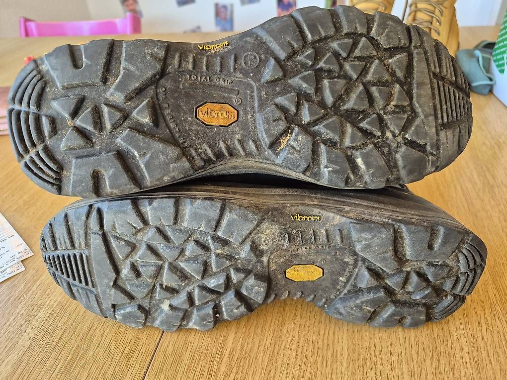 Scarpe da uomo: Stahlkappen Schuhe – Usato da Menziken venduto da MJoder 4