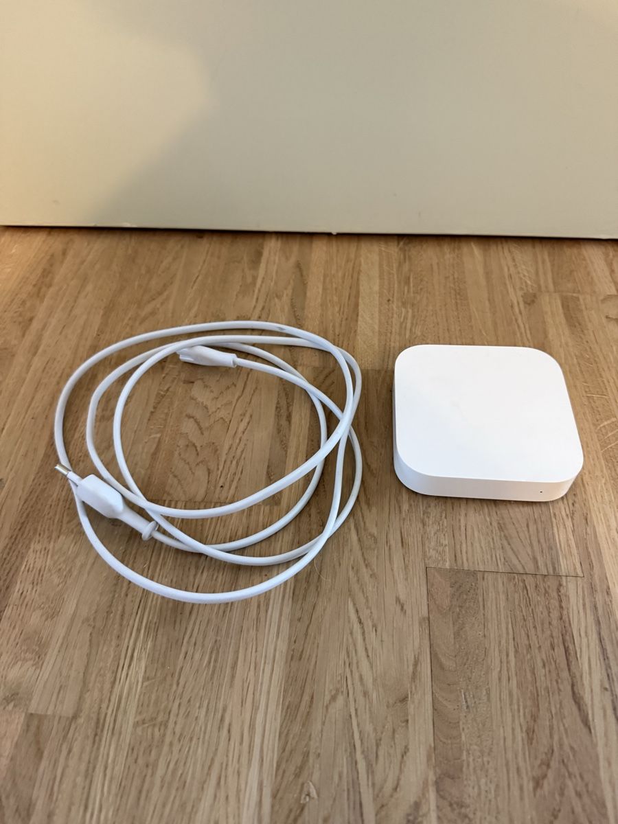 Apple Modem & Router: Apple AirPort A1392 bon état – Usato da Kloten venduto da Mumiiin