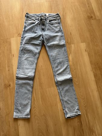 Helle Frühlings-Jeans, Skinny, Grösse 29, Top Zustand!