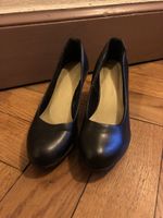 Schwarze Pumps, Grösse 37, zeitlose Eleganz