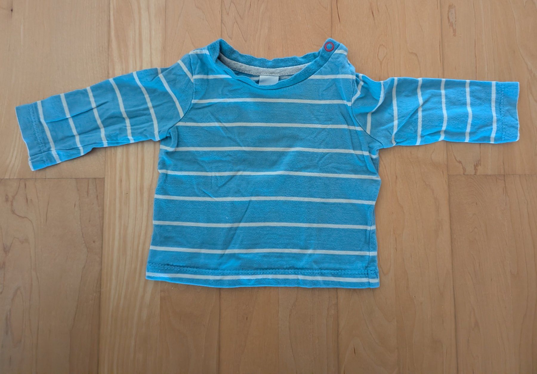 C&A Hemden, T-Shirts & Polos: Kinder Pullover und T-Shirt gestreift Grösse 62 – Gebraucht aus Uster von matus.brlit 1