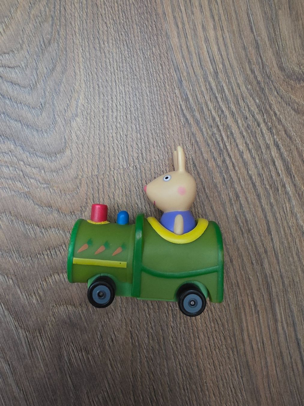Giocattoli: Peppa Pig Karottenzug, Auto – Usato da Nebikon venduto da Japostyle 1