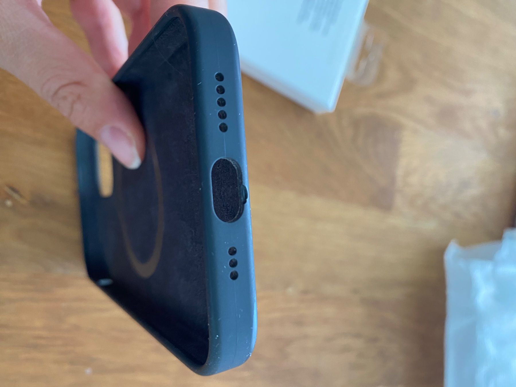 Apple Cover & Protezioni schermo: I Phone 12 Schutzhülle von Apple – Usato da Zürich venduto da tab_5zgr 1