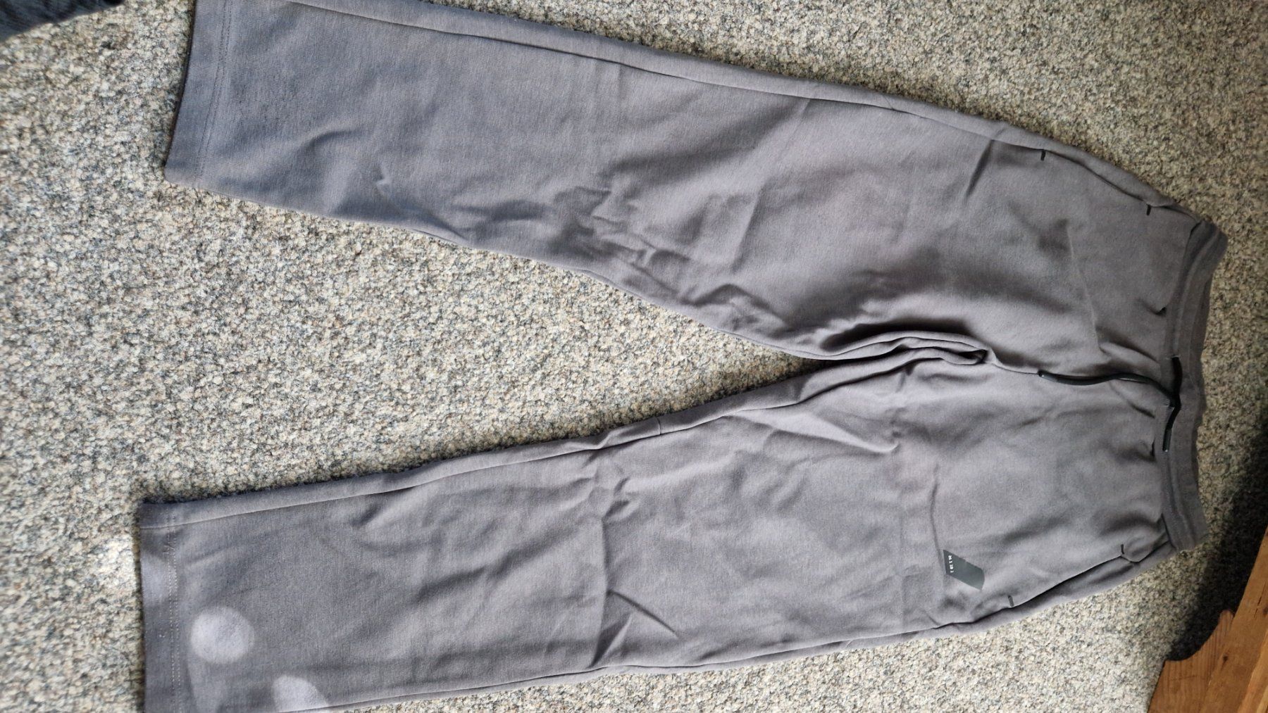 Zara Maglioni & Felpe: Zara Athleticz Trainer (Pullover und Hose) – Usato da Hochfelden venduto da Hueppi 2
