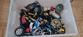 LEGO Technic Konvolut Teile & Anleitungen 