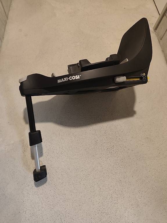 Maxi-Cosi Seggiolini per auto: Maxicosi 360 Grad Station – Usato da Rothenburg venduto da Doktorduden 1