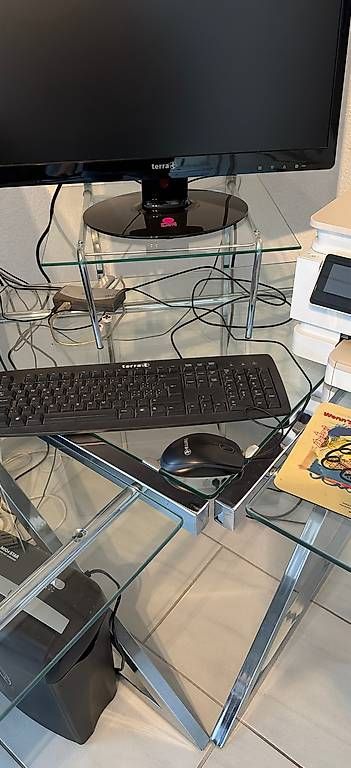 Schreibtische: Bürotisch dreiteilig – Gebraucht aus Rafz von Merlin700 1