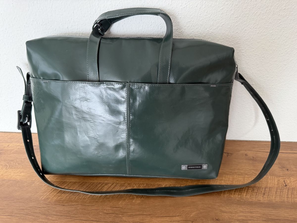 Freitag Borse: FREITAG F523 HOFFMANN – Usato da Brügg BE venduto da Goob