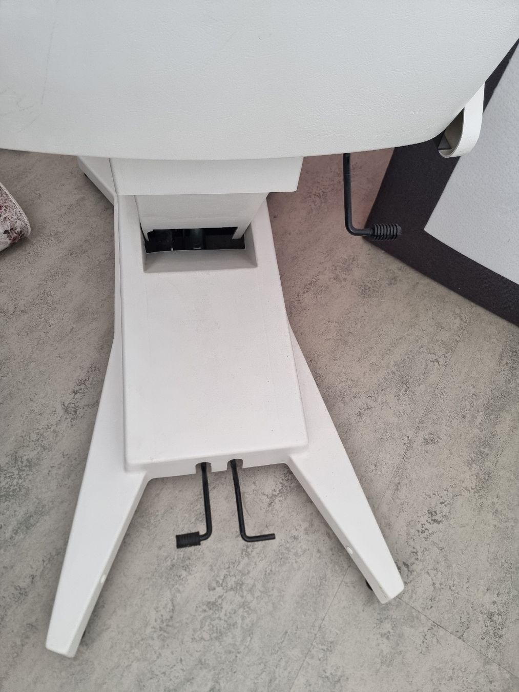 Lettini & sedie per cosmetici: kosmetikstuhl/Liege – Usato da horgen venduto da Skipica1 6