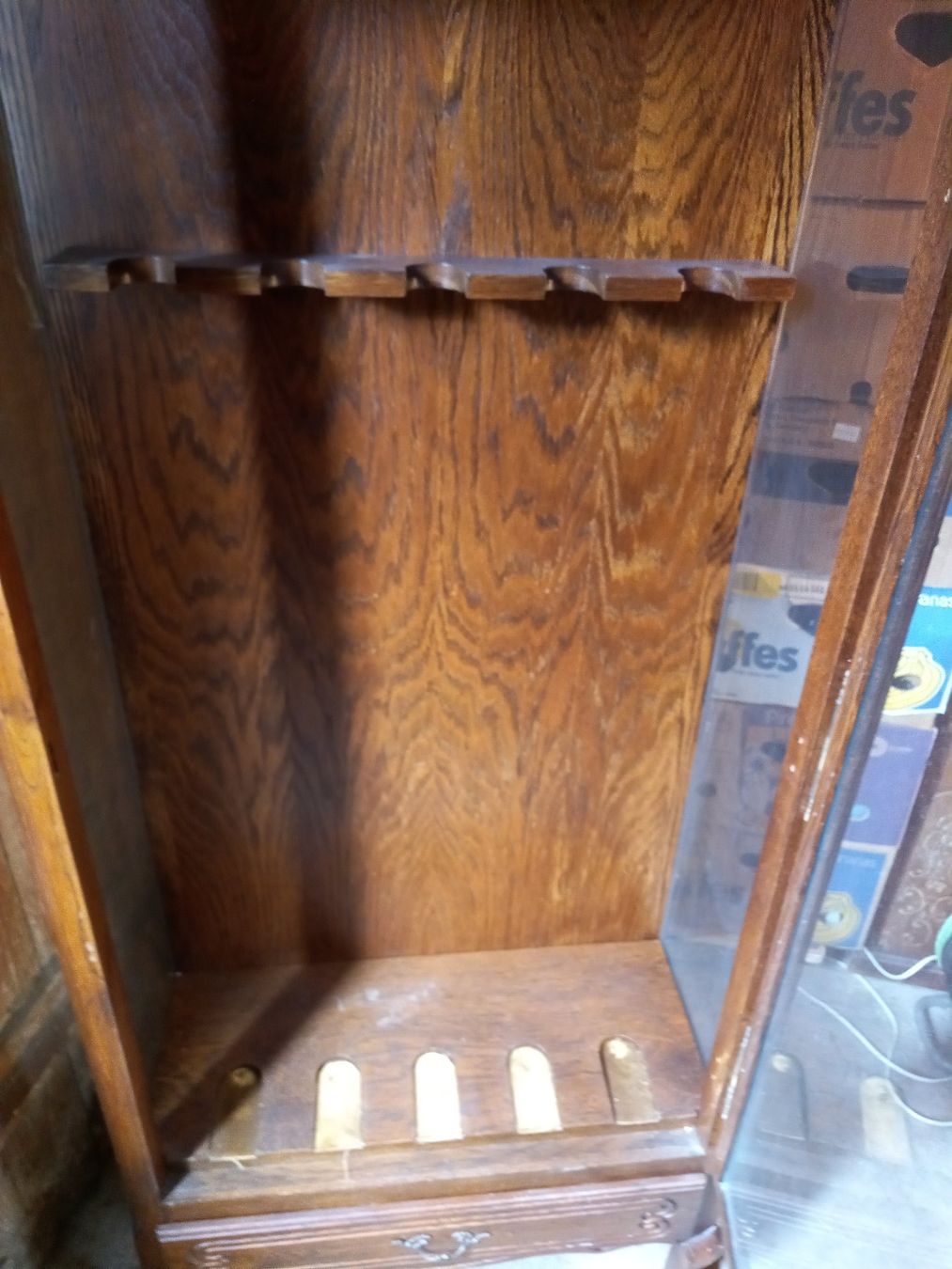 Schränke: Armoire vitrée – Gebraucht aus Noiraigue von pel_ny7d 2