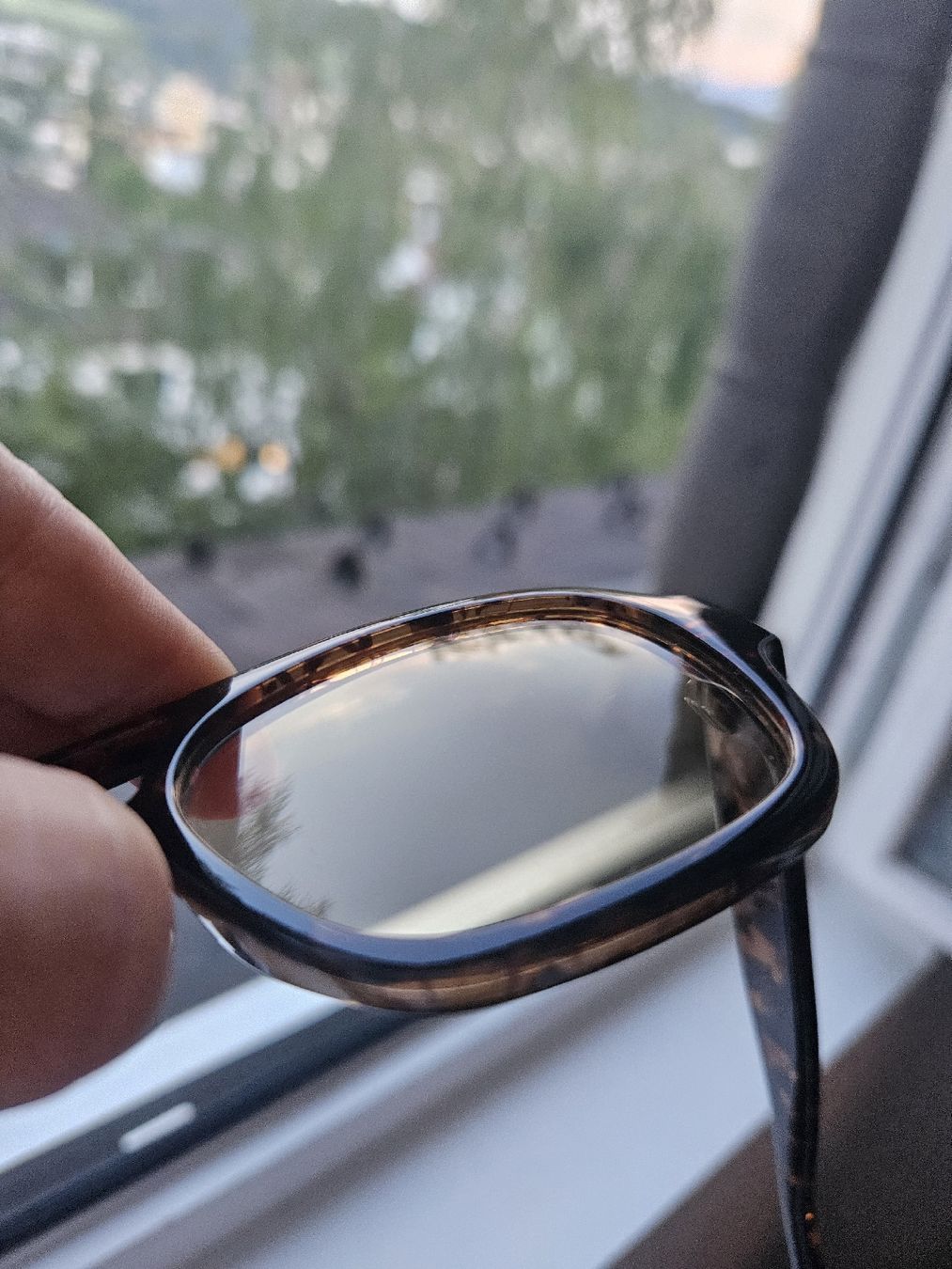 Occhiali & Lenti: Sonnenbrille MELLER mit Etui – Usato da St. Gallen venduto da sar_yhw5 3