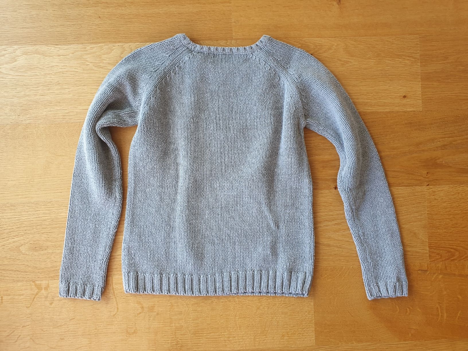 Maglioni & Felpe: Vertbaudet Pullover mit Schmetterling Wendepailleten Gr. 140 – Usato da Villars-sur-Glâne venduto da richardette 2