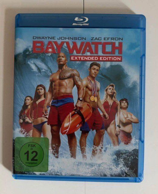 Tous les DVDs: Baywatch (2017) Dwayne Johnson Blu-ray – D'occasion à lupfig par maniacs666