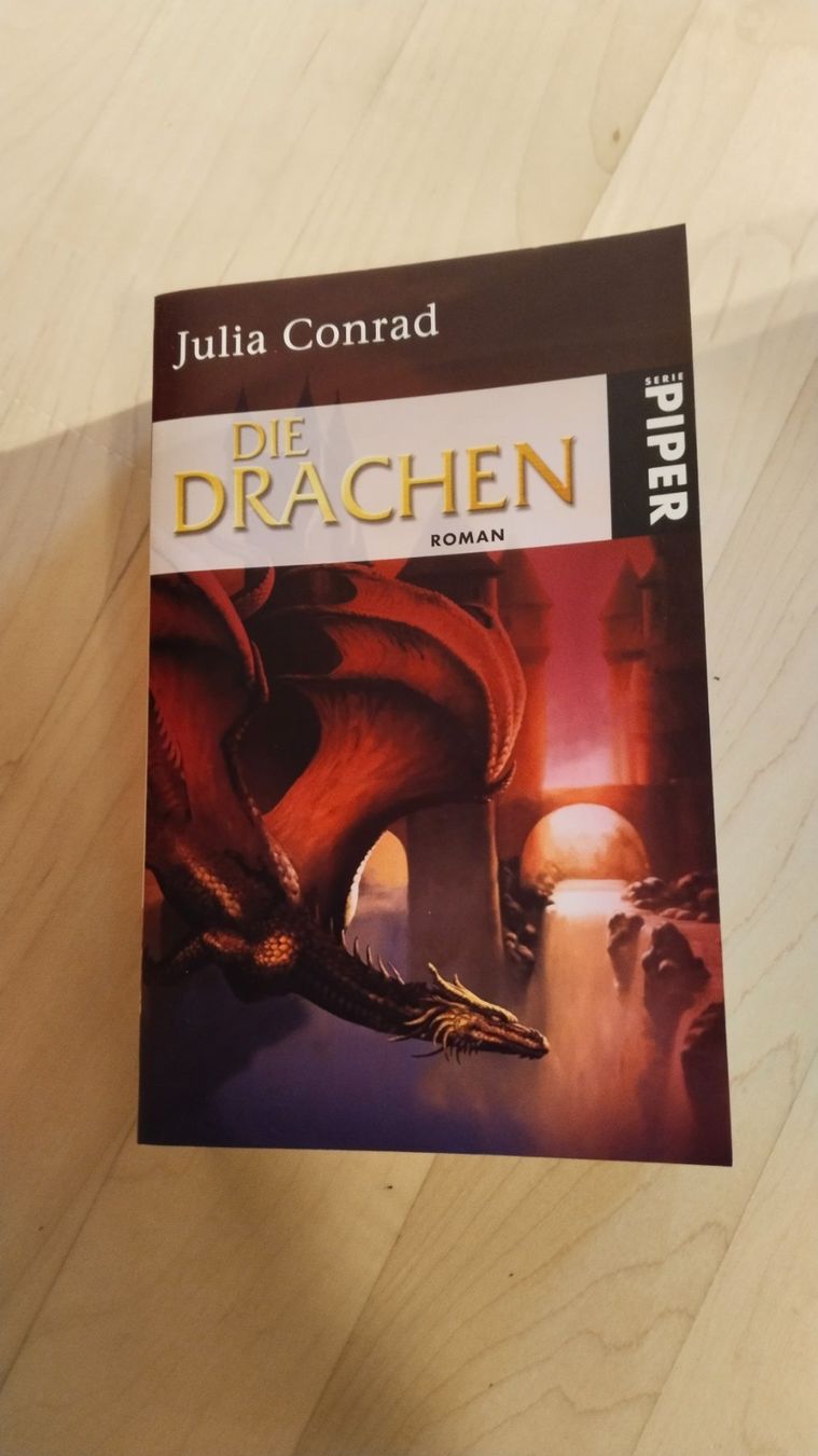 Libri: Julia Conrad - Die Drachen – Usato da Brülisau venduto da san_d8f2