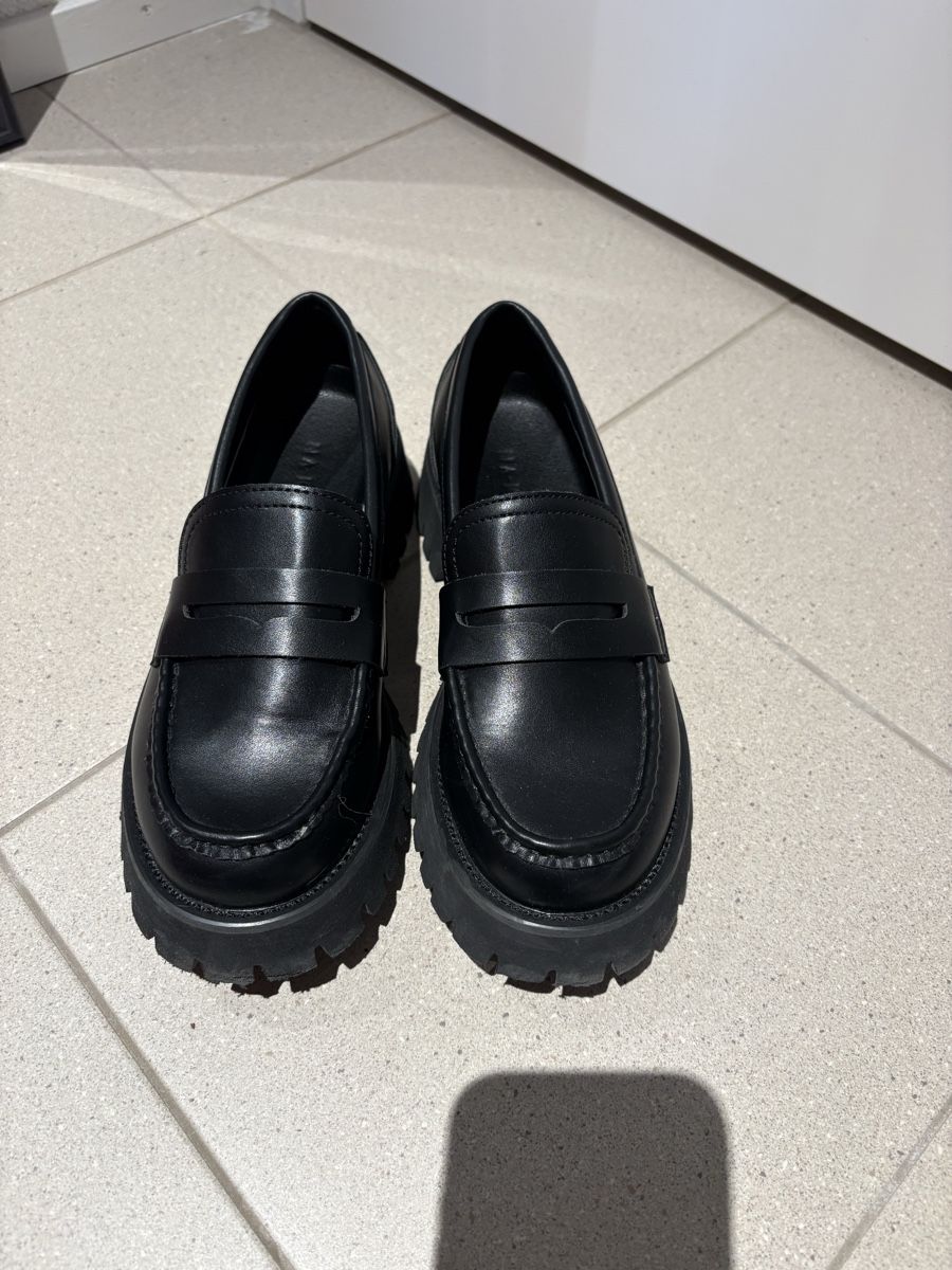 Na-kd Chaussures femmes: Nakd Loafer Grösse 38  – Neuf (Voir description) à Basel par eli_lsk8