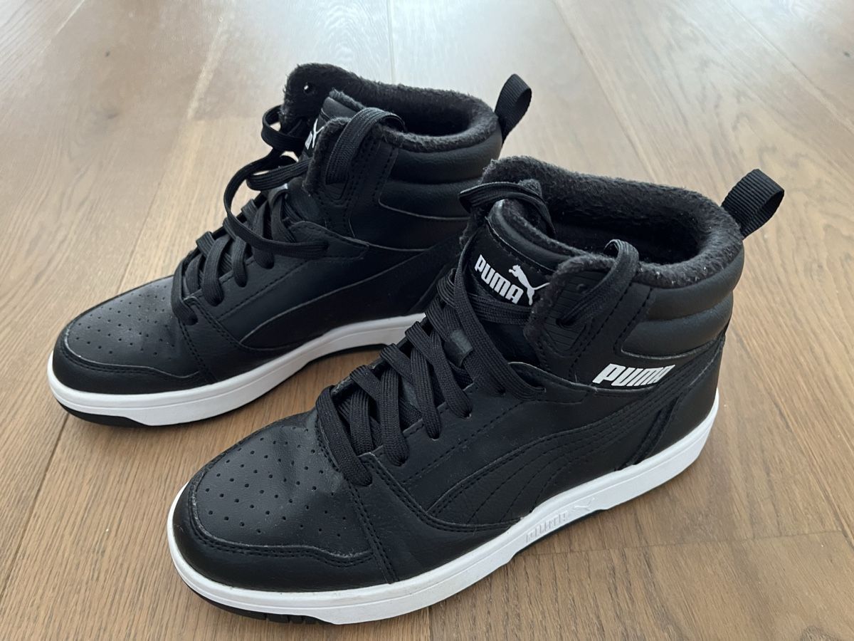 Puma Scarpe per ragazzi: Puma Winterstiefel Grösse 36 – Usato da Küttigen venduto da csei