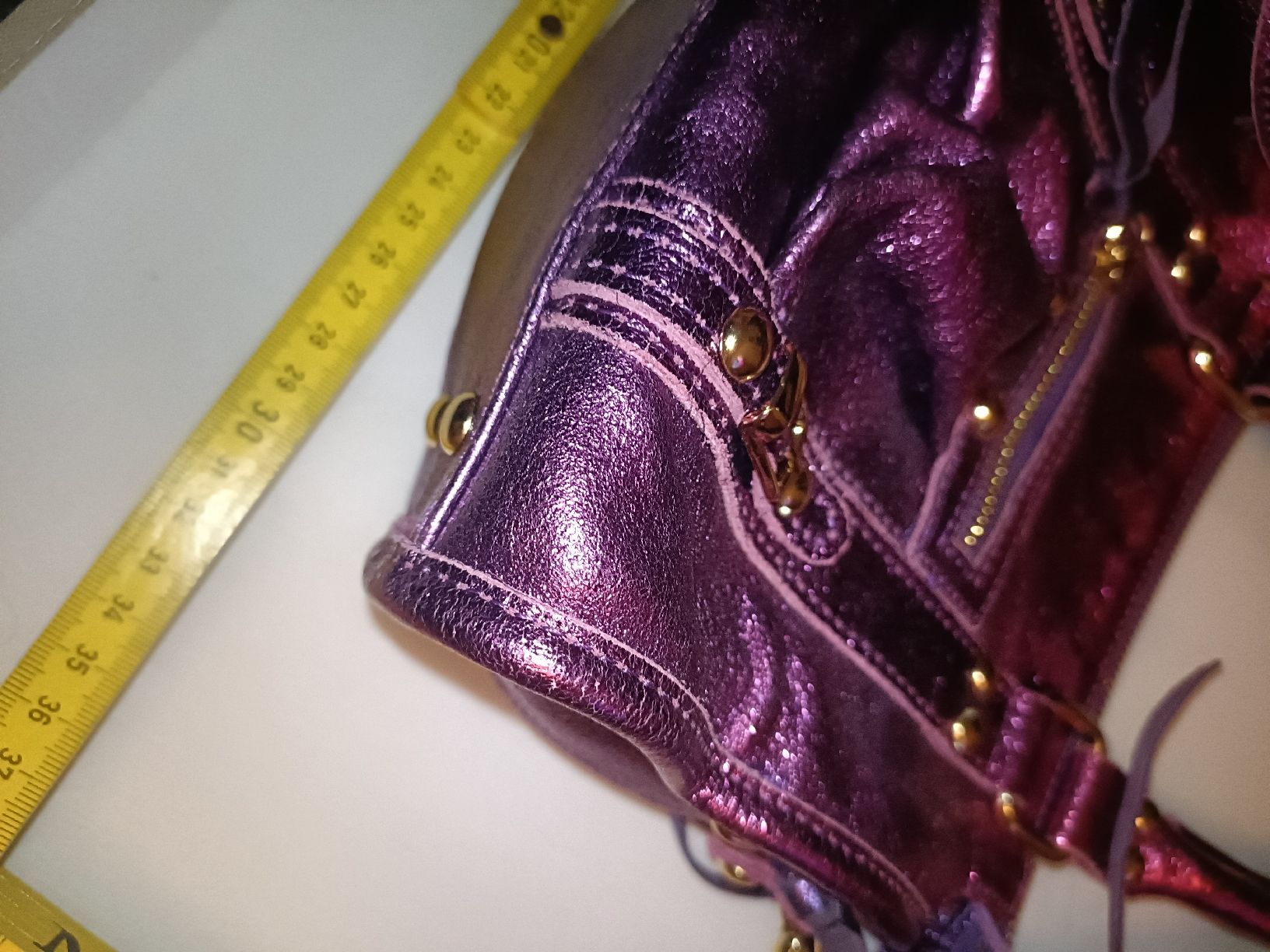 Sacs femmes: Ledertasche Metallic Pink/Violett – Neuf (Voir description) à Chur par ChabaNala 1