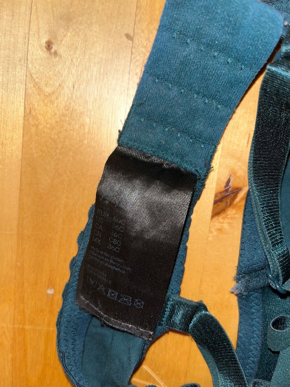 H&M Altra biancheria intima: Soutien-gorge vert H&M – Usato da Le Locle venduto da Mayd_h 2