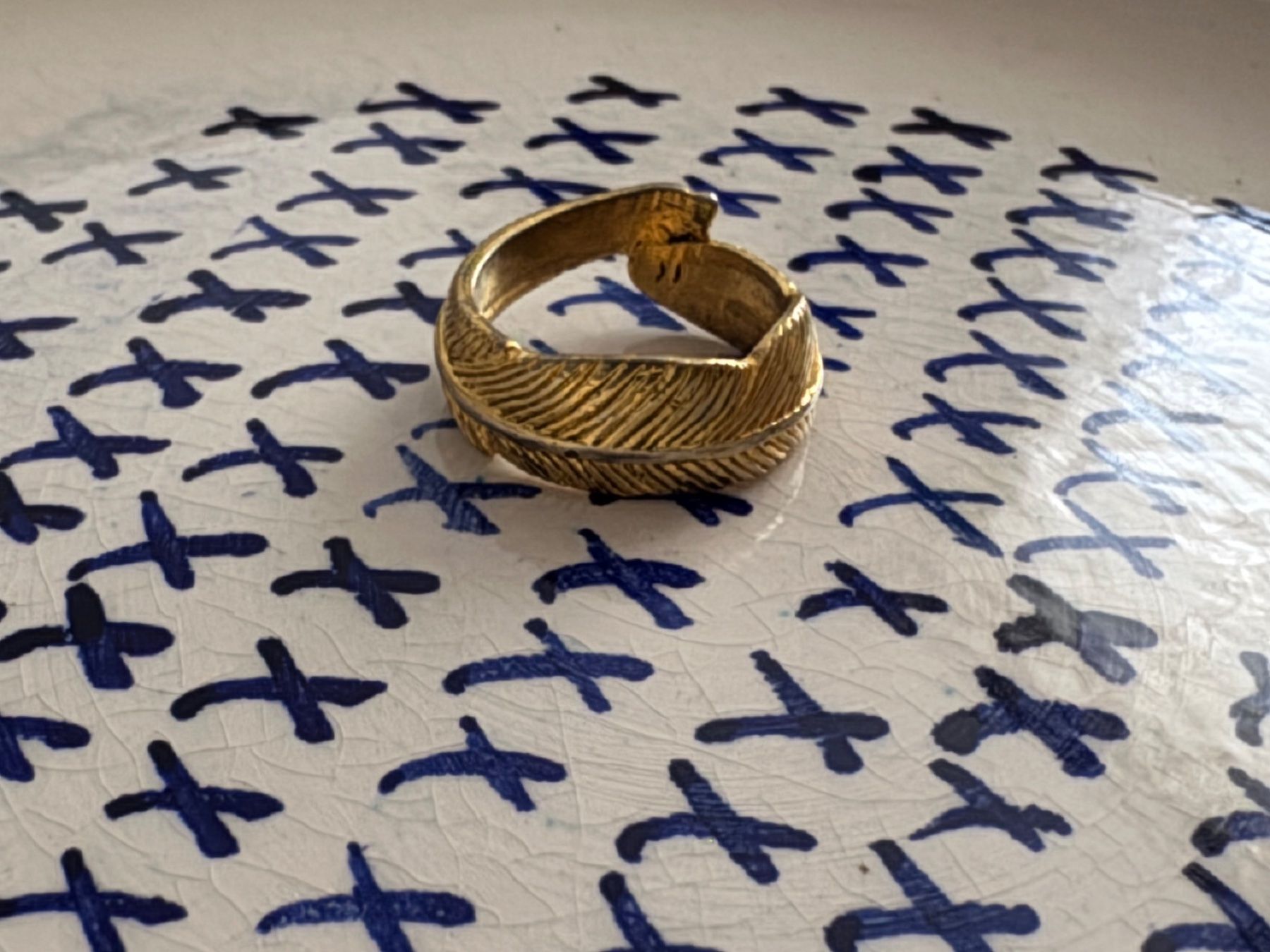 Bagues: Gold colored feather wrap around ring – D'occasion à Zürich par kri_zhv2 1
