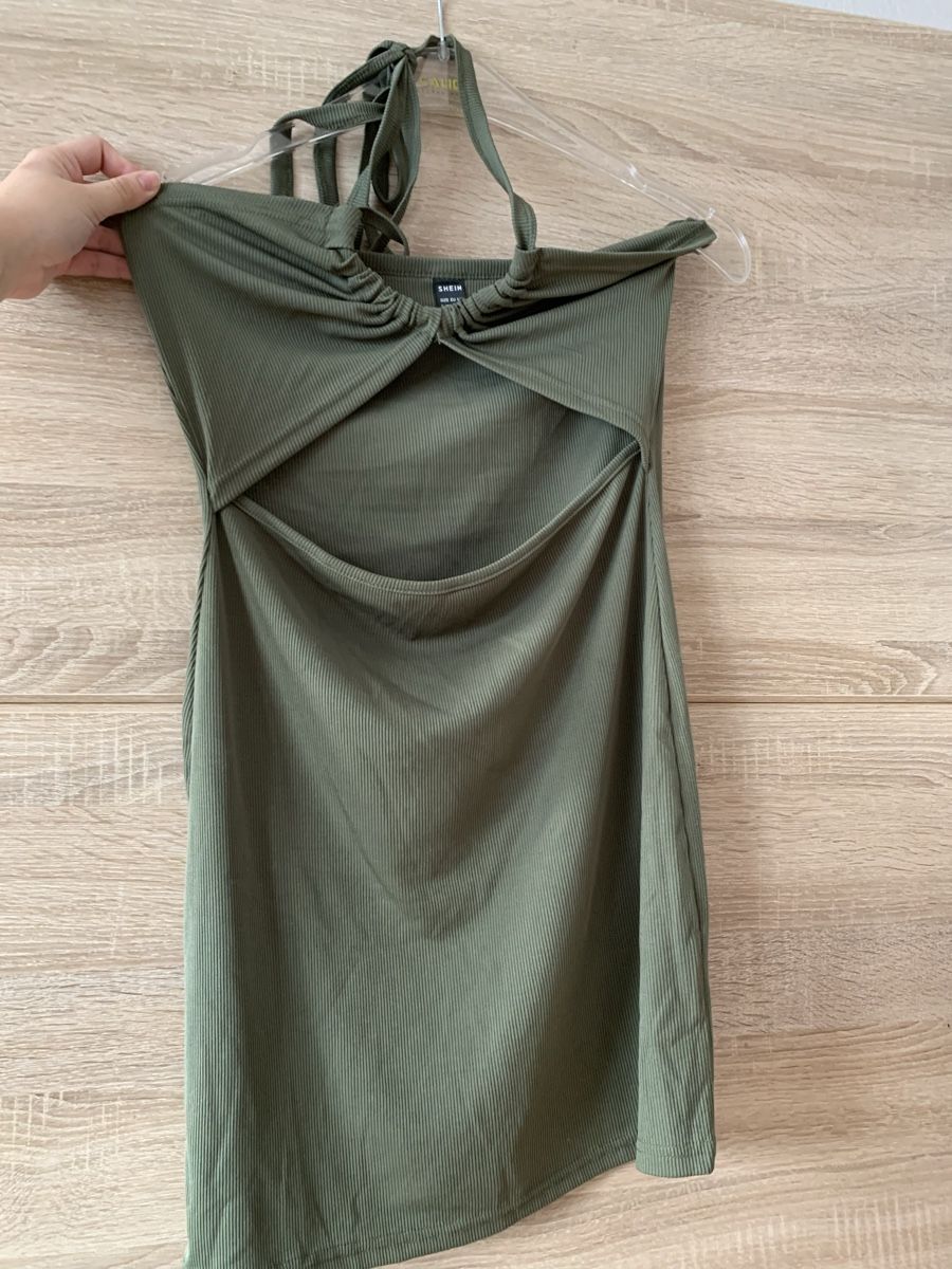 Shein Kleider: Robe verte soirée – Neu (gemäss Beschreibung) aus Montreux von Izapeche811 1