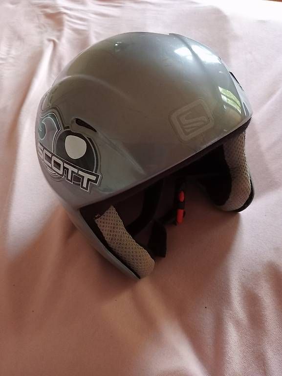 Helme: Super Kinderhelm – Gebraucht aus Mötschwil von got_kss6