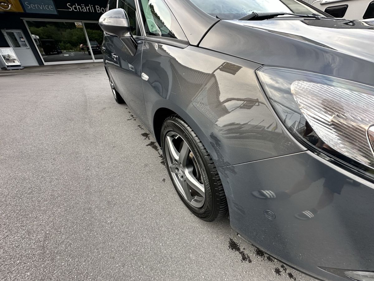 Opel Automobili: Opel Zafira C 20DTJ frisch mfk 7 Plätzer – Usato da Ettiswil venduto da Simi_man 5