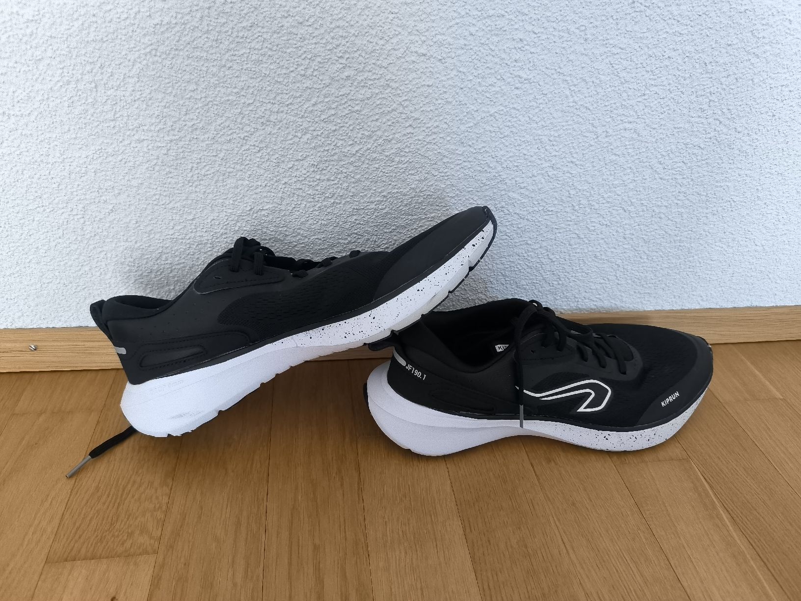 Herrenschuhe: Kiprun Schuhe grösse 46 – Neu (gemäss Beschreibung) aus Münsingen von pas_82kk