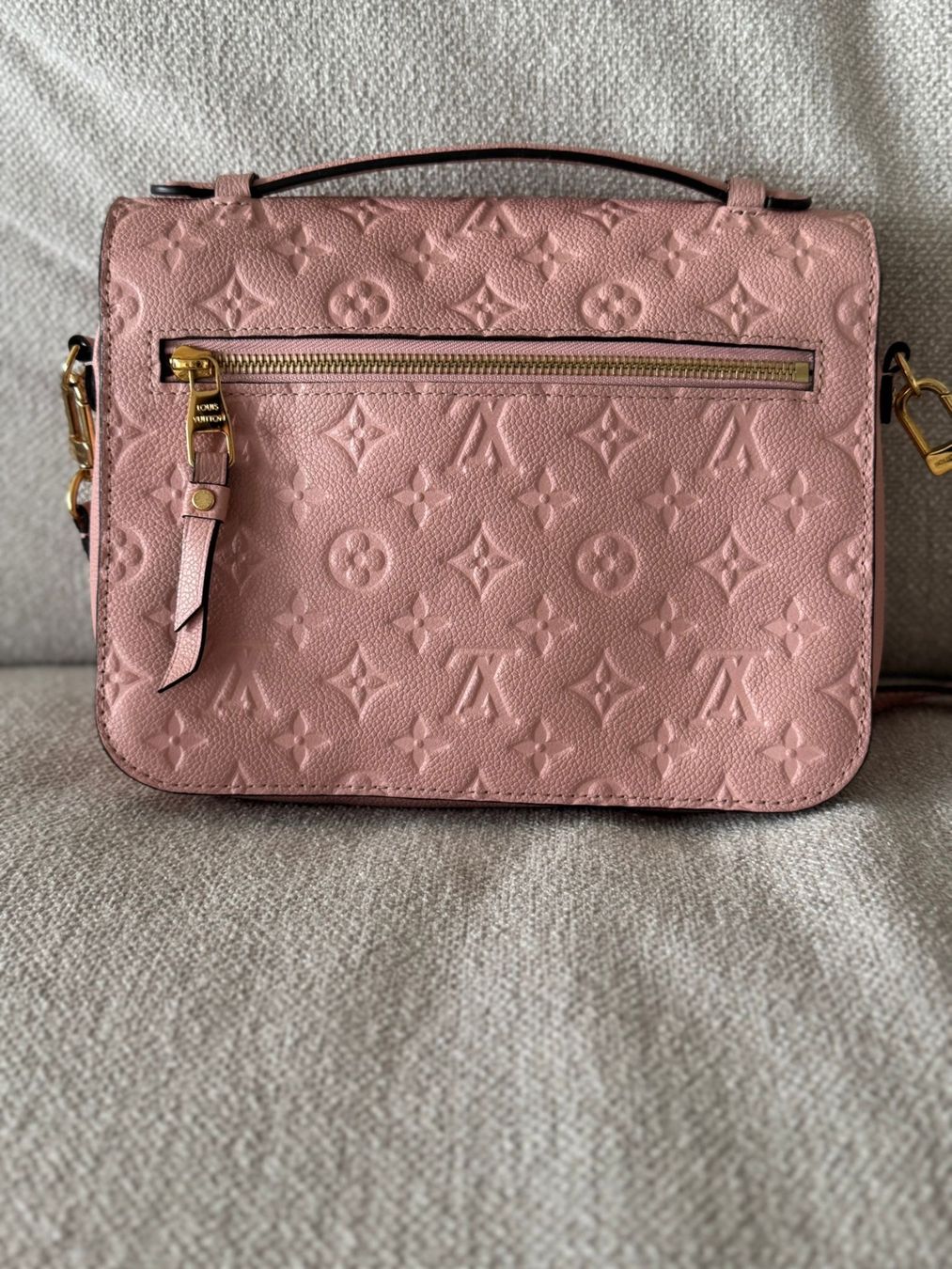 Louis Vuitton Borse da donna: Louis Vuitton Metis Tasche – Usato da Männedorf venduto da Vechat 2