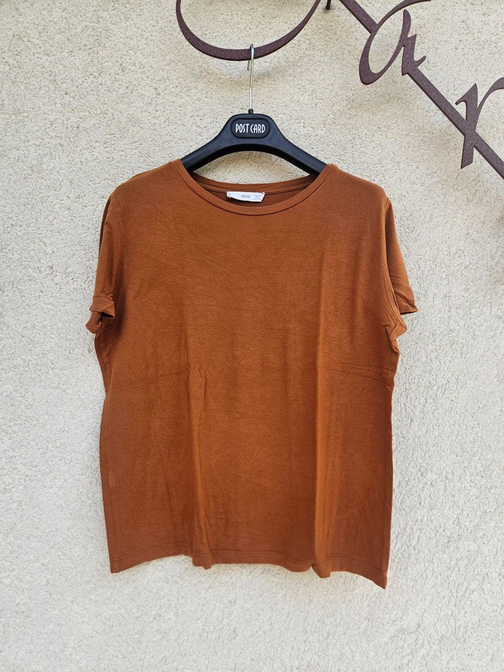 Mango T-shirt: schlichtes Tshirt – Usato da Ostermundigen venduto da daniela.raefle