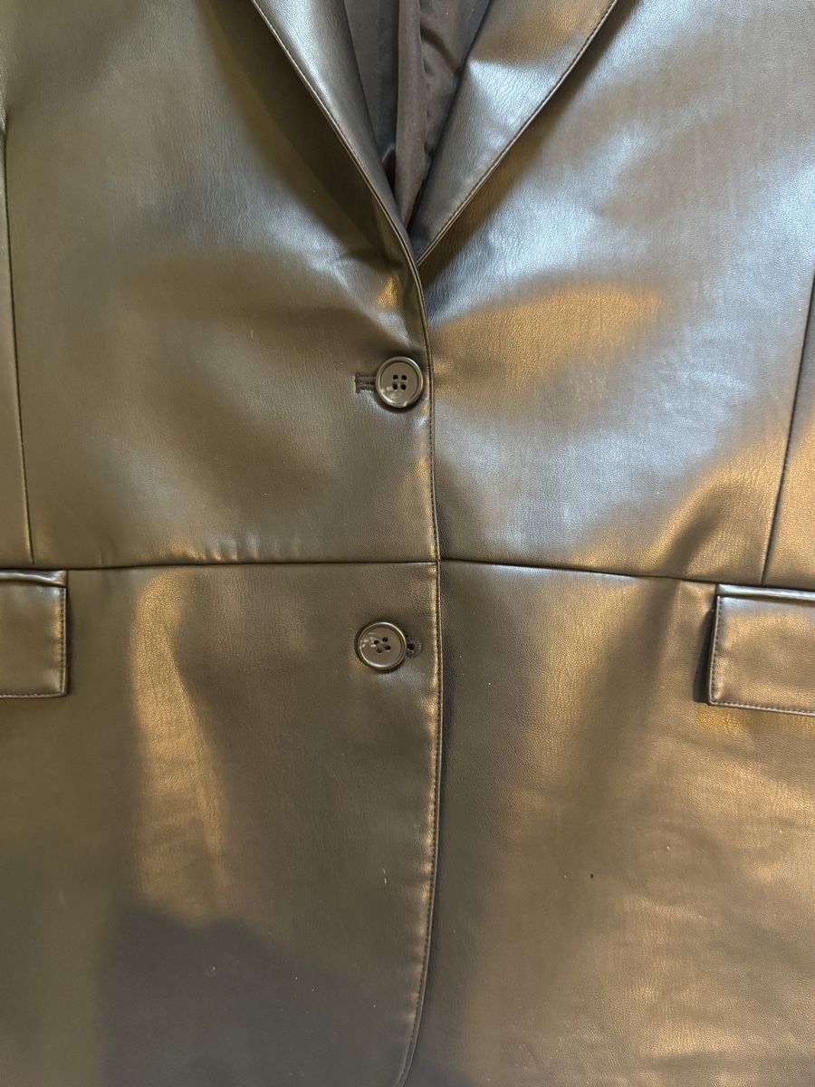 Monki Giacche: Monki Kunstlederjacke - black dark – Usato da Winterthur venduto da dronjx 4