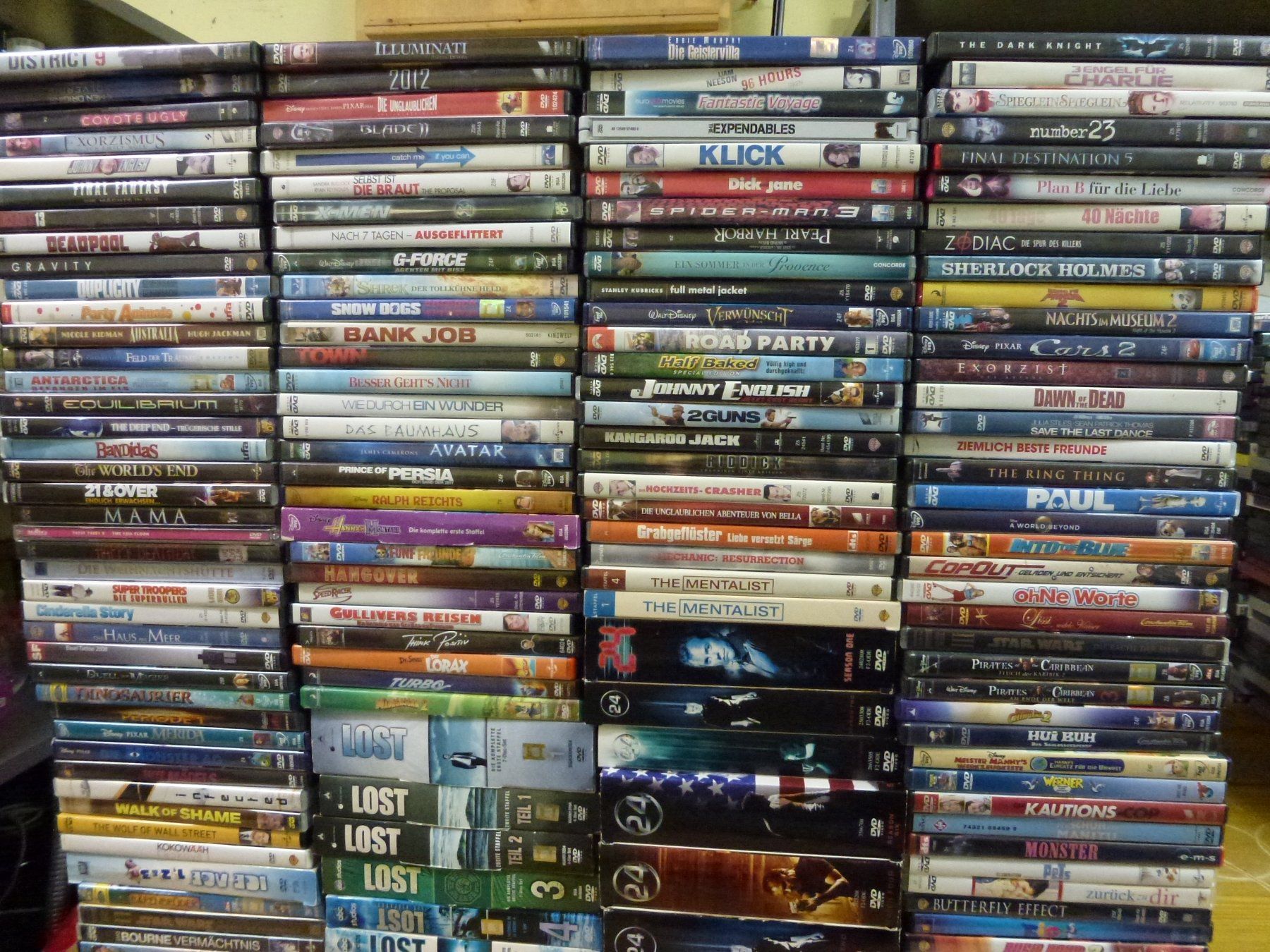 Tutti i DVDs: DVD Sammlung über 600 Filme!!!! – Usato da Bern venduto da Eldiabolo66 1