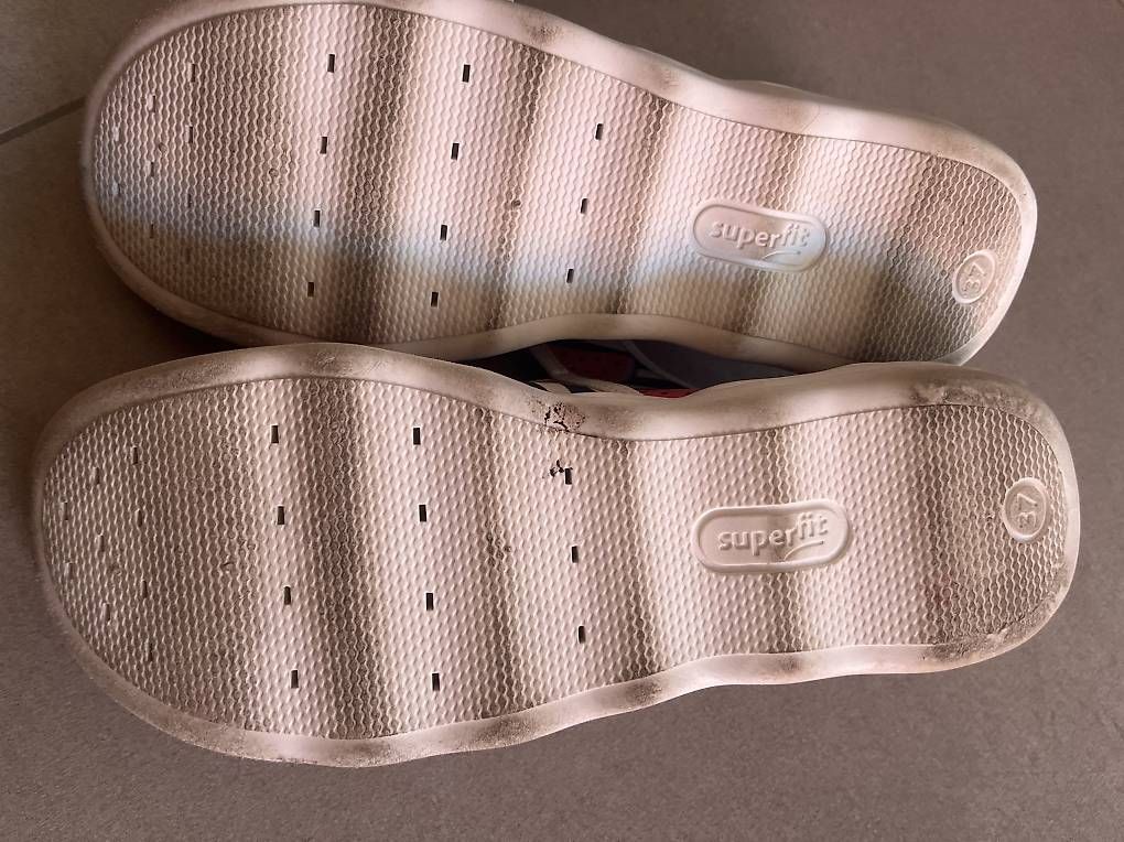 Chaussures filles: Finken Superfit 37 – D'occasion à Luzern par La_Favorita 1