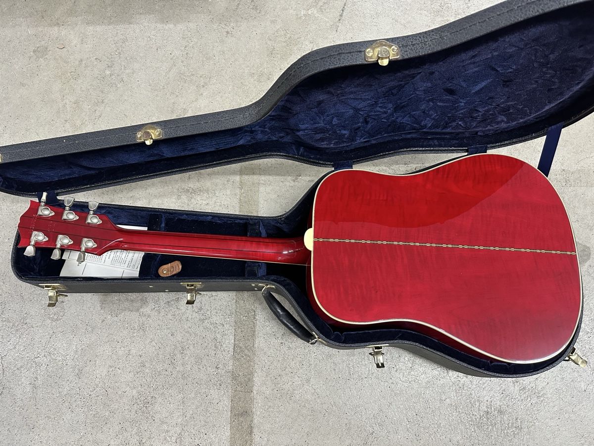 Gibson Strumenti musicali: Gibson Dove Akustik Gitarre – Usato da Safenwil venduto da LoneGunman 5