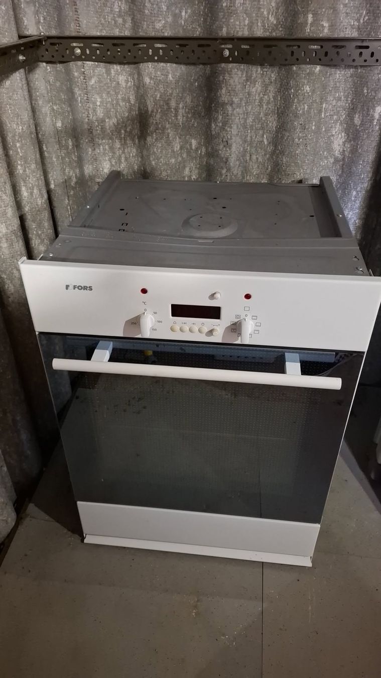 Fours: Backofen praktisch neu! – Neuf (Voir description) à Alchenflüh par Hady87 4